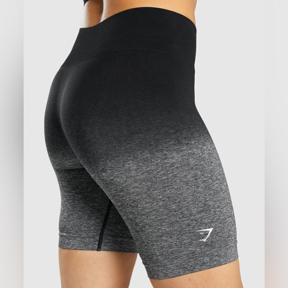 New NWT Gymshark High Waist Ombré Grey Black Seamless Workout Gym Biker Shorts